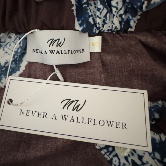 NWTs Never A Wallflower  Button Front Elastic Collar Shirt Dress (S) - Picture 13 of 15